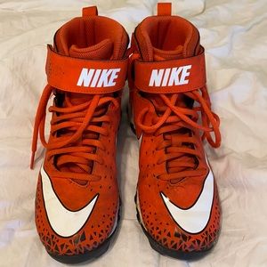 Boys Nike orange football cleats size 4